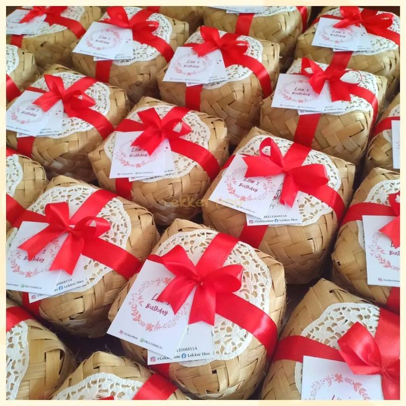 

Besek Bambu Ukuran 12x12 Besek Souvenir Besek Termurah