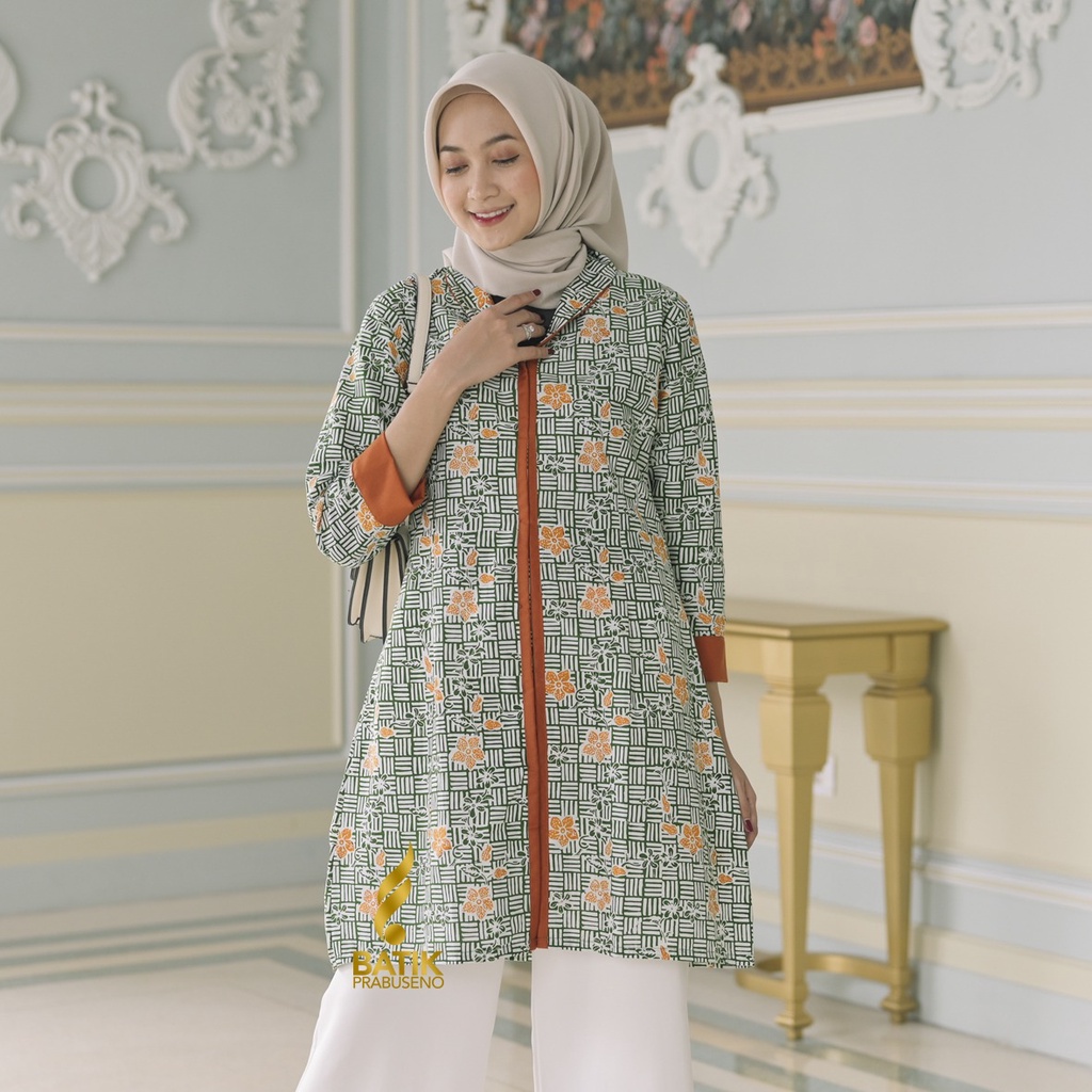 PRABUSENO // Batik Prabuseno - Danastri Tunik Batik Wanita Lengan Panjang