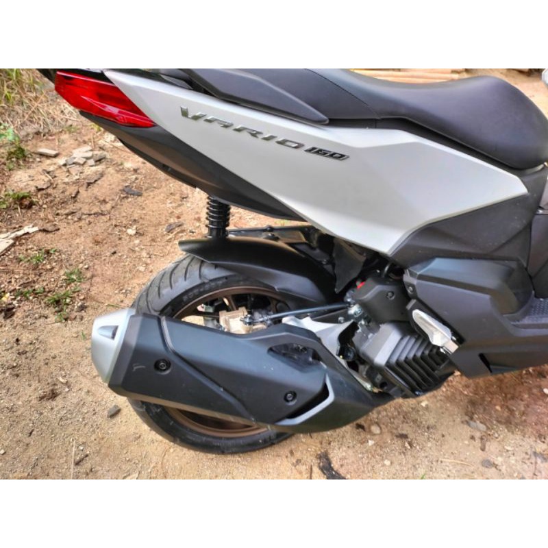 HUGGER VARIO 160 SPAKBOR KOLONG VARIO 160 CC