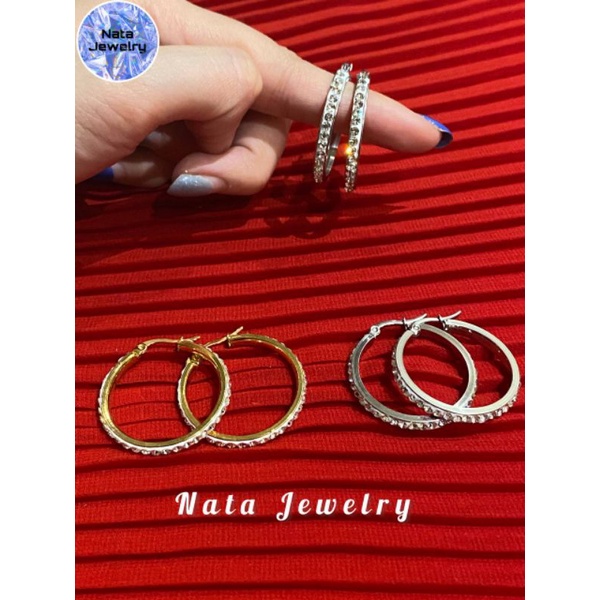 Anting Bulat Titanium Permata Swarovski