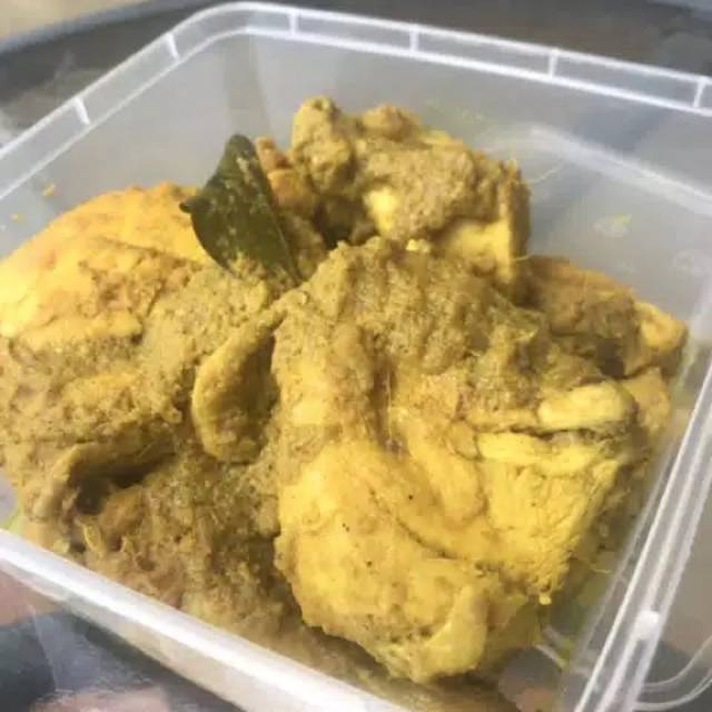 

Ayam ungkep