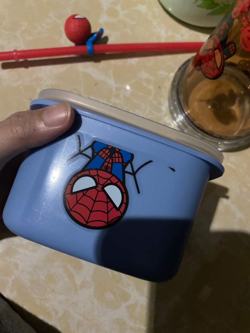 Miniso Marvel Kotak Makan Siang Penyimpanan Makanan Minum Lunch Box 400ml Alat Dapur Rumah Tangga