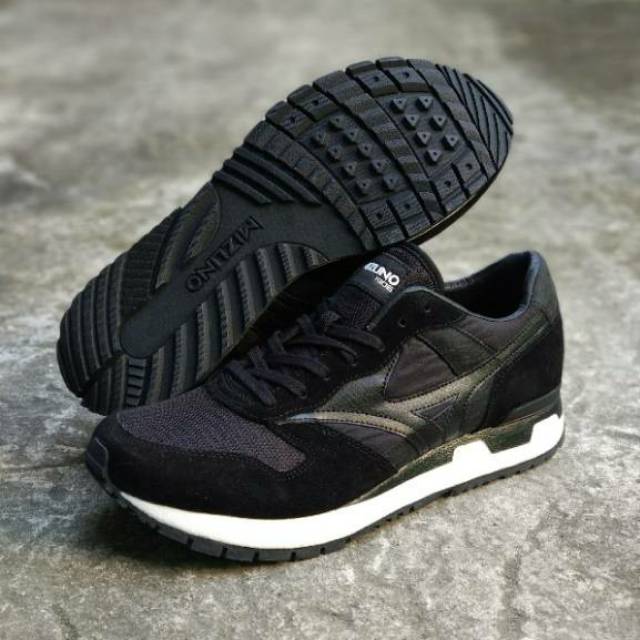Sepatu Mizuno 1906 GV87 Black Original