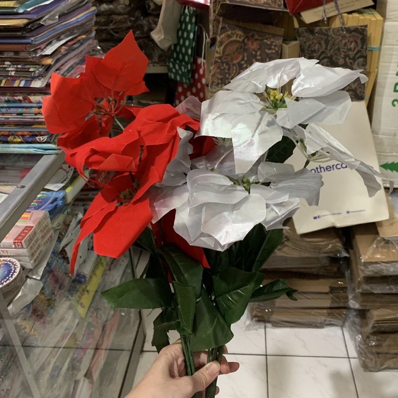 Bunga Kastuba Artifisial 5 Kuntum - Merah / Silver