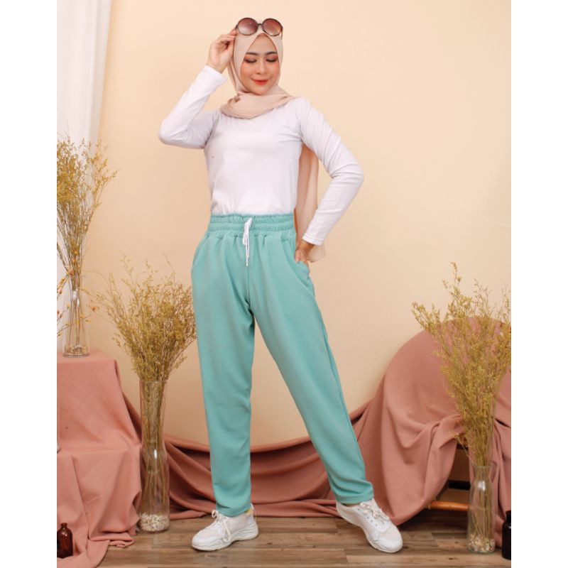 Celana Training Wanita Jogger Hijab Jumbo Olahraga Senam