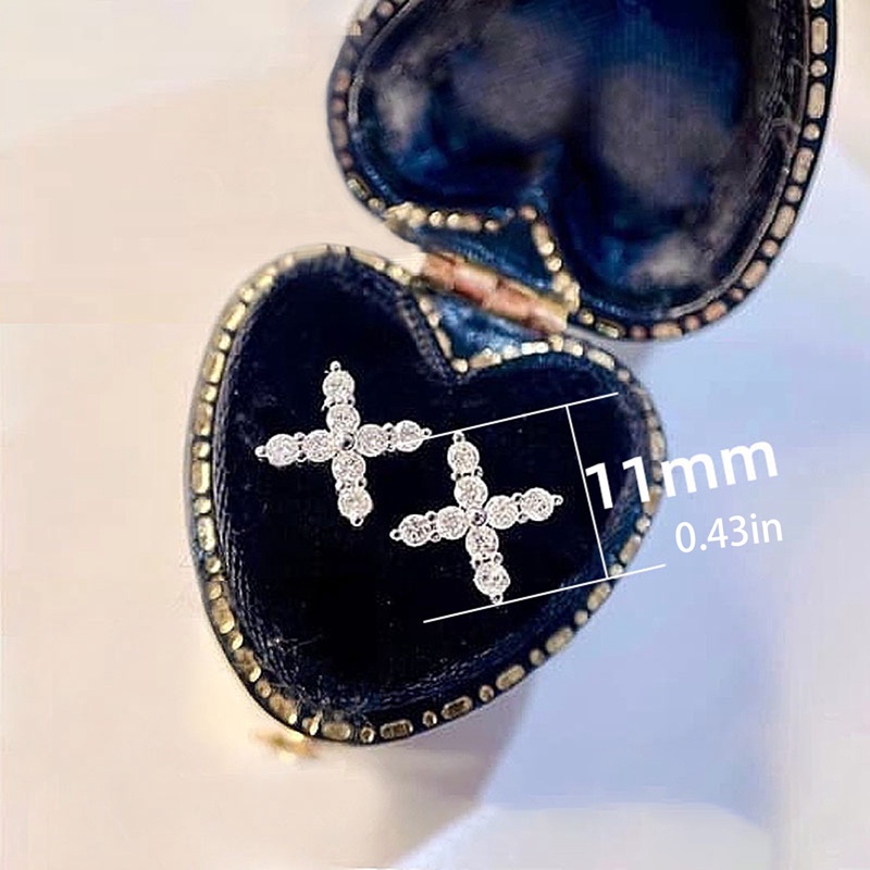 Anting Stud Desain Salib Aksen Kristal Kubik Zirkon Warna Silver Untuk Wanita