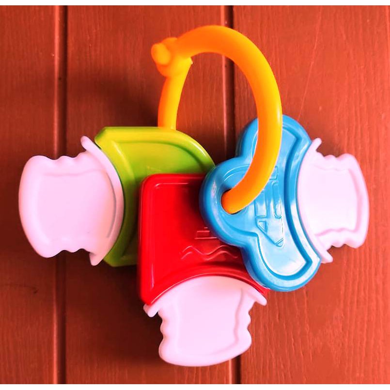 Mainan Gigitan Bayi Teether Keys