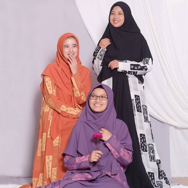 KHIMAR SQUARE. BY HIJAB ALILA