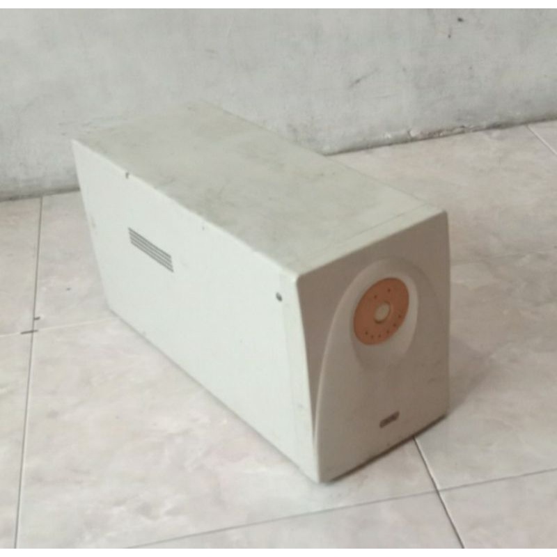 UPS ICA CT1082B UPS ICA 2000VA 1000W