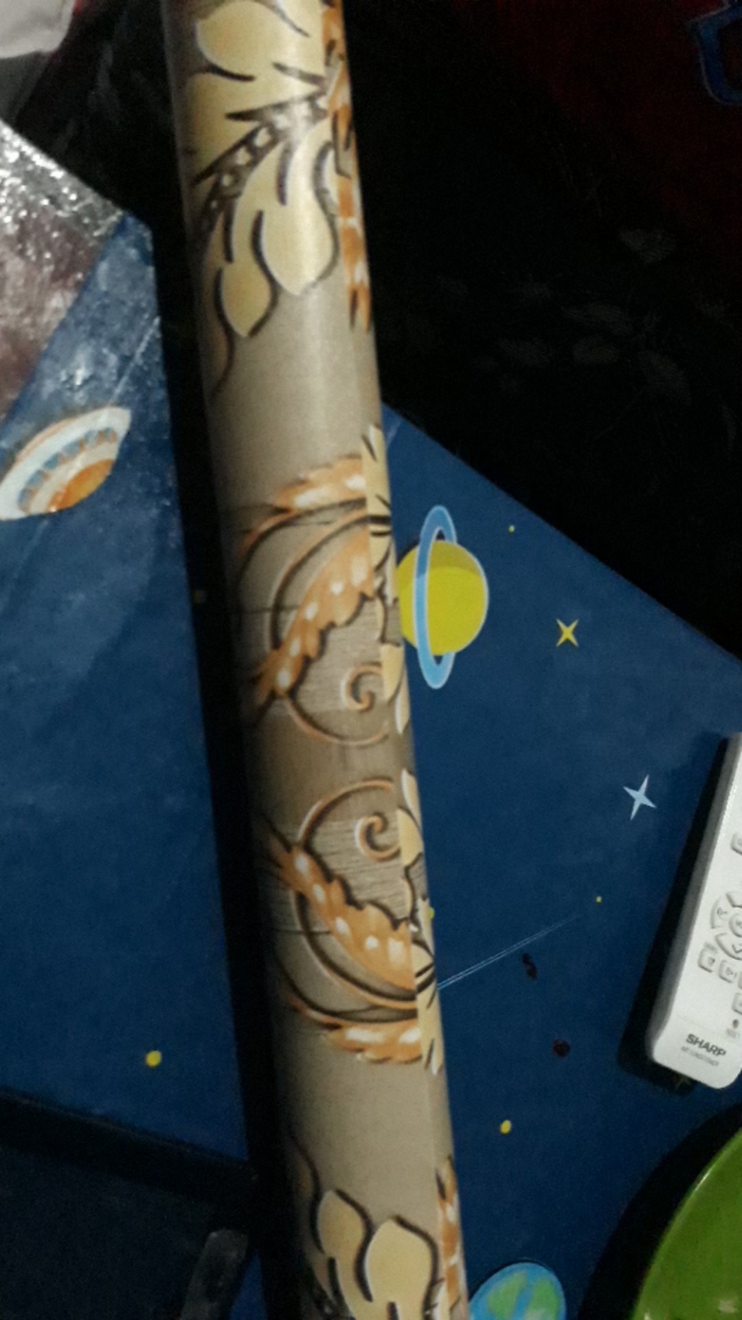 Wallpaper Dinding Sticker Motif Batik Solo Coklat | Ukuran 45cm X 10m