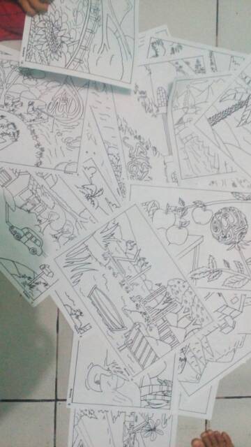 Buku Gambar A4 Drawing Book Sketsa Mewarnai Crayon Pensil Warna Hiasan Dinding