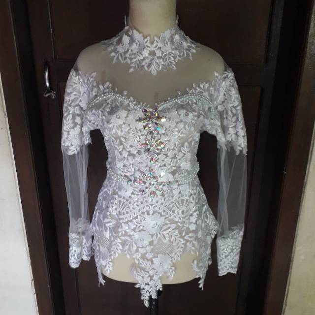 Kebaya modern