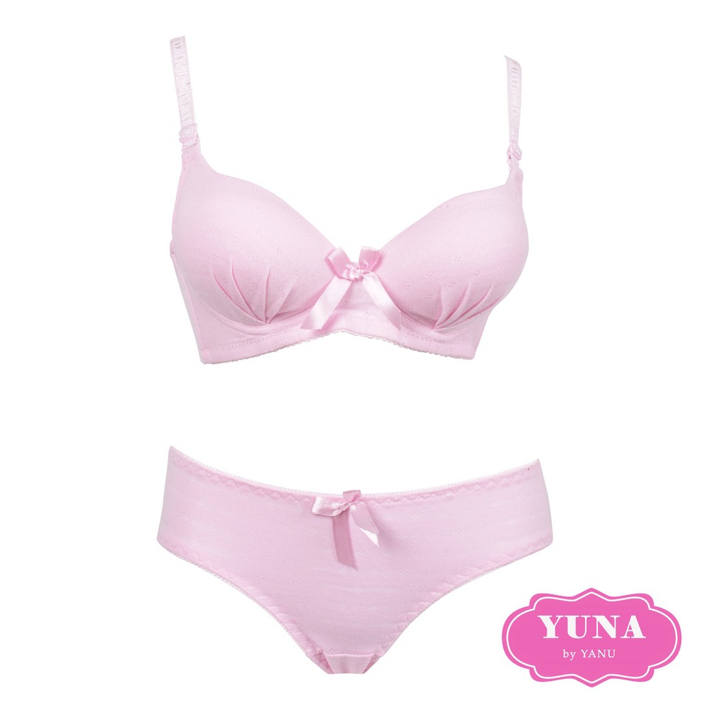 

YUNA | Size 34B-38B | Bra Set Tanpa Kawat YUNA 707 | Bra Dan Cd