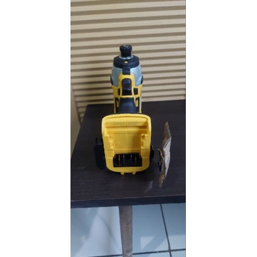 DEWALT DCF 887 D2A 20V MAX BRUSSLES UNIT ONLY