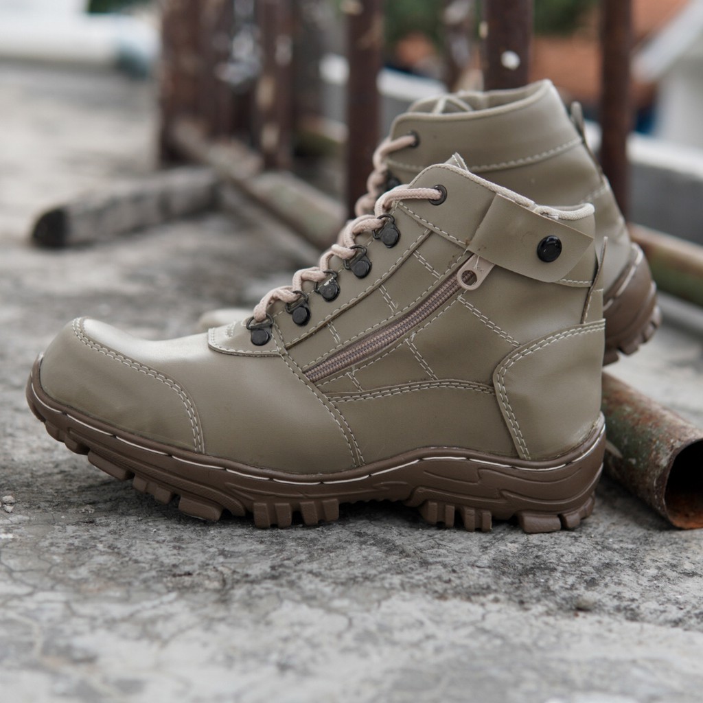 Sepatu Boots Pria Black Force Morisey Tinggi Safety Ujung Besi TERMURAH Sepatu Kerja Lapangan