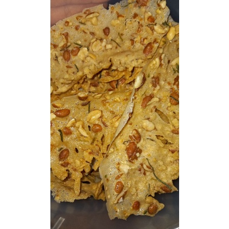 

peyek kacang tanah