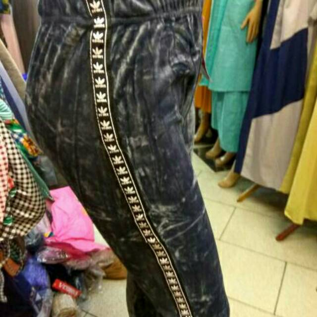 Legging jumbo beludru legging import big size slim pants grosir legging murah tanah abang
