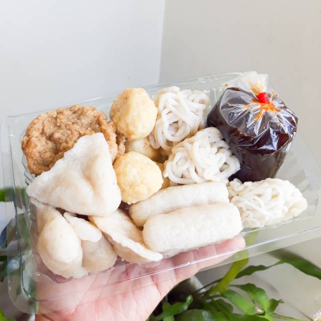 

Pempek isi 10 pcs 4 varian size Medium