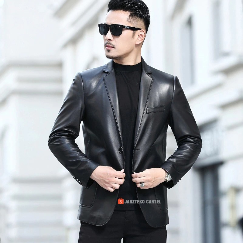 JNK x ELCO - Jaket Blazer Jas Pria Kulit Sintetis Viena Faux Leather Jacket Synthetic Premium Elegan Trendy Cowok Laki Laki Casual Kancing Sebaris Ramping Pria Bisnis Mantel Setelan Kerja Kantor Pakaian Luar Kasual Formal Slimfit Dewasa Korea Set New Baru