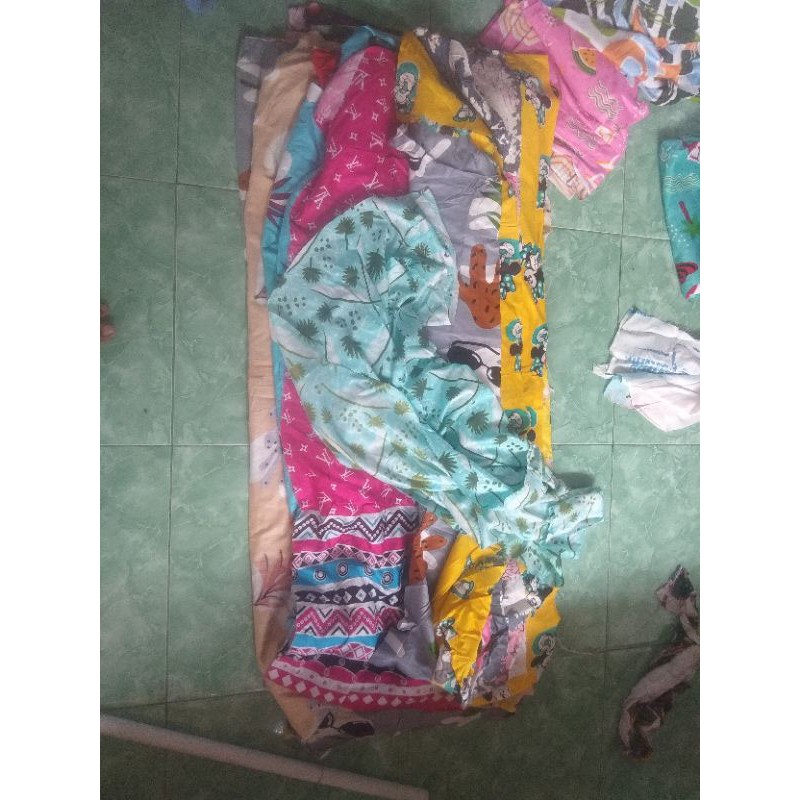 [Harga perkilo] Kain Perca Rayon Ukuran Sekitar 30 cm x 115 cm