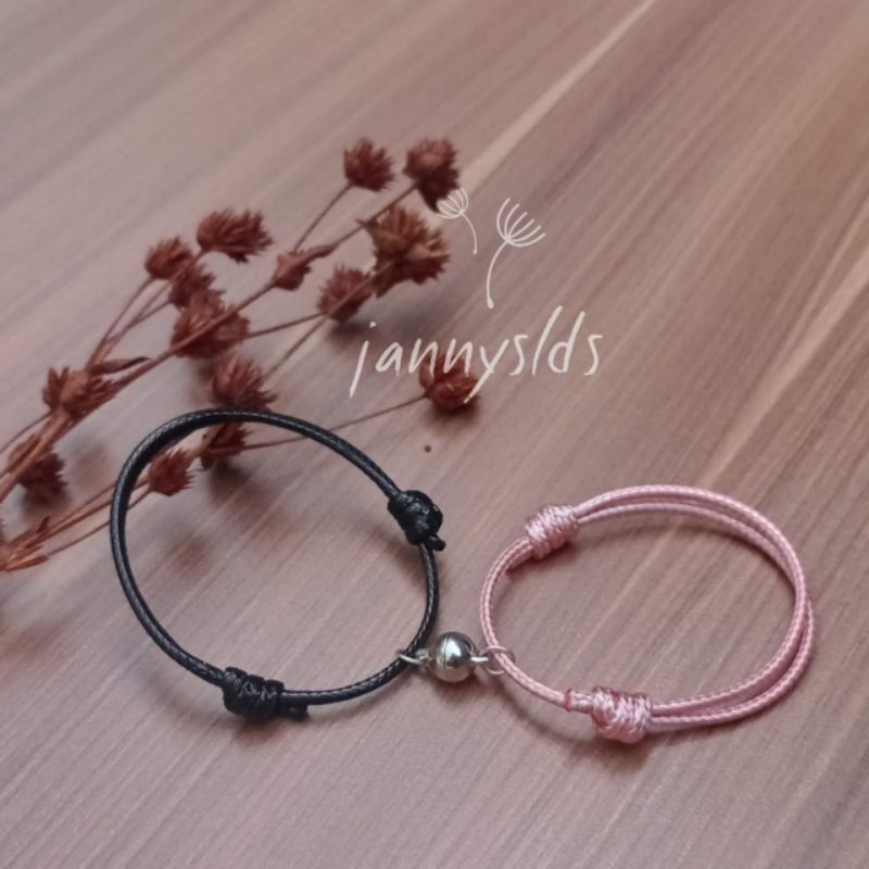 [2pcs] Gelang Couple Magnet Tali Hitam Polos Kapel Pasangan Sahabat Pria Wanita Tali Korea-Hitam pink