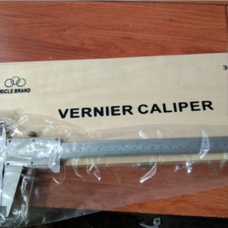 TRICLE BRAND VARNIER CALIPER 12 INCH SIGMAT JANGKA SORONG