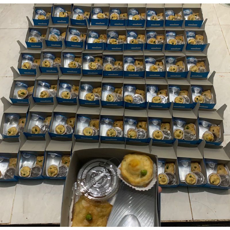 

Snack Box