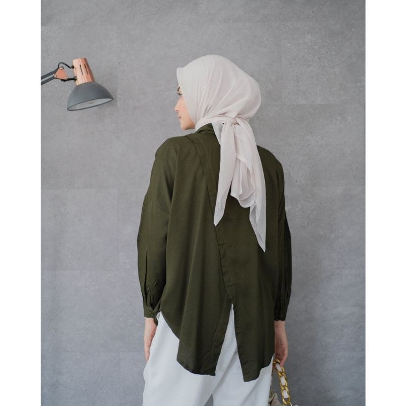 Kemeja Wanita Oversize / Nelka Linen Shirt