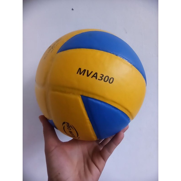 Bola Voli Murah Bonus Pompaan. Bola Voli Mikasa MV2200 Super Gold. Bola Volley Mikasa Buat Anak. Bola Voli Anak. Bola Volly / Voly-4