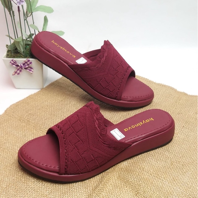 Sendal Plip Plop Wanita Upper Rajut Premium-Maron