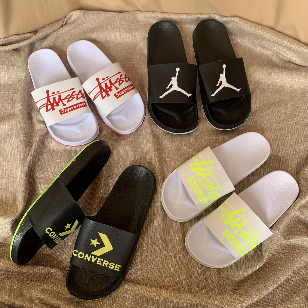 SLOP PILON NEW 2 SANDAL COWOK SENDAL PRIA CASUAL TERLARIS SLOP SANTAI TERMURAH TERPOPULER Sandal Pria Slide Sendal Slip on Anti Licin Ringan SANDAL SLOP PILON IMPORT SANGAT RINGAN DIPAKAI DAN ANTI AIR Sandal Flip Flop Casual Pria sandal slop pria/wanita