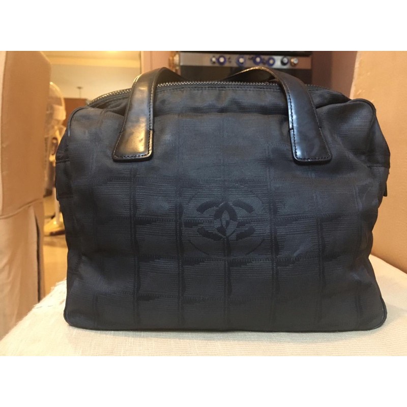 Authentic Chanel Canvas Bag + holo.