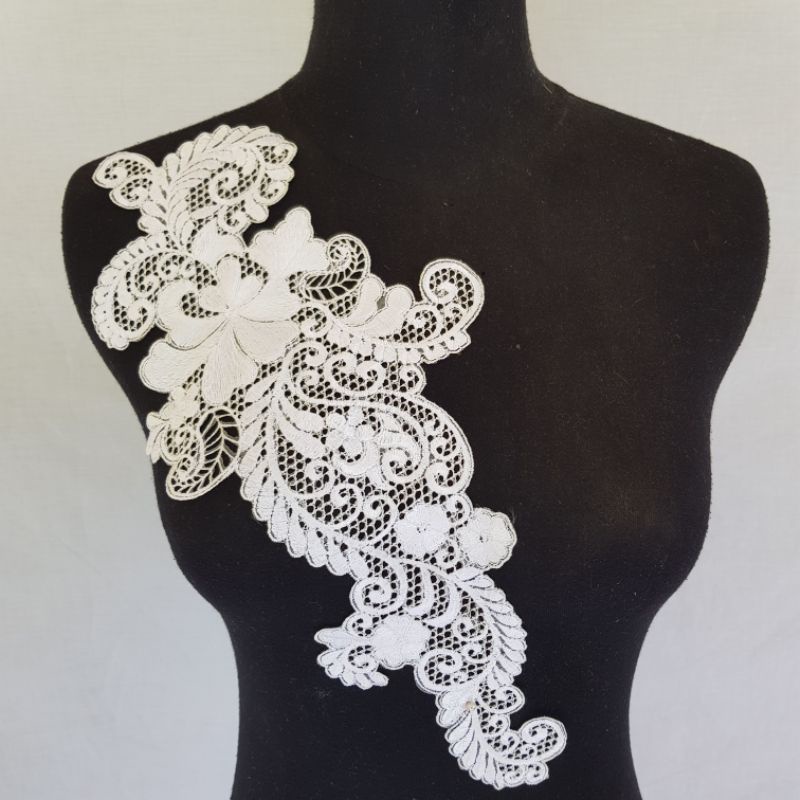 Bordir tempel bunga / aplikasi bordir