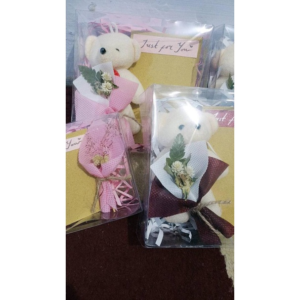 

kotak mika souvenir 12x12x4