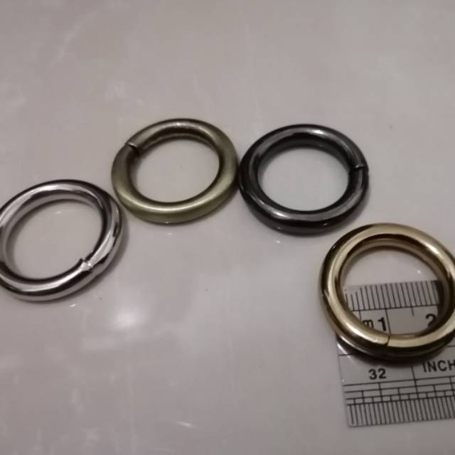 

RING BULET TEBAL (12PCS) UKURAN 2 CM