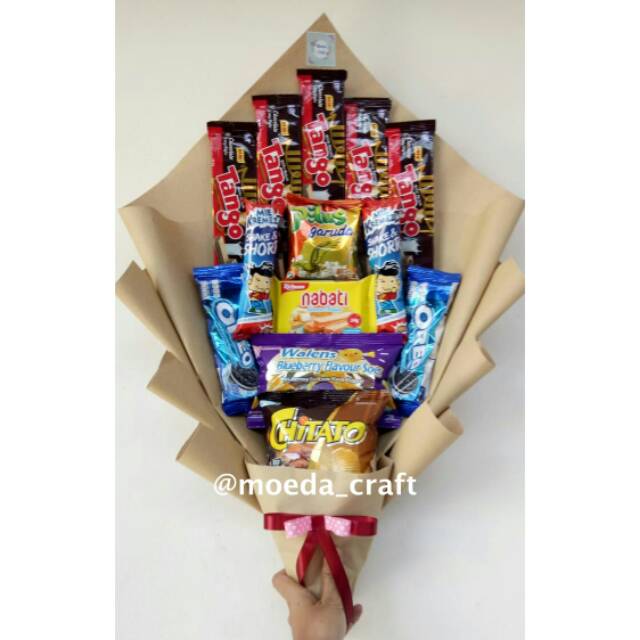 

Buket Snack Hadiah Ultah Wisuda