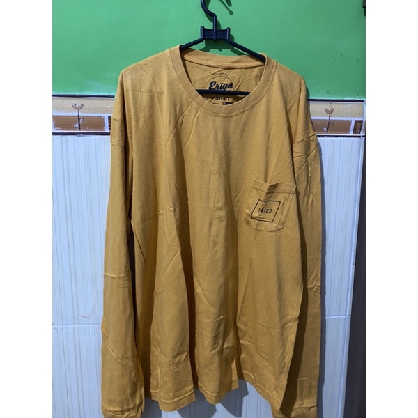 Preloved kaos lengan panjang erigo cowok