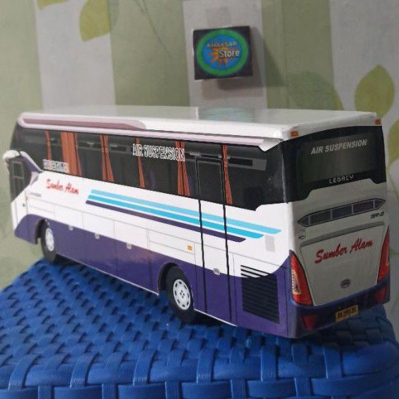 Miniatur Bus bis / mainan bus bis Sumber Alam Legacy SR2 XHD Prime