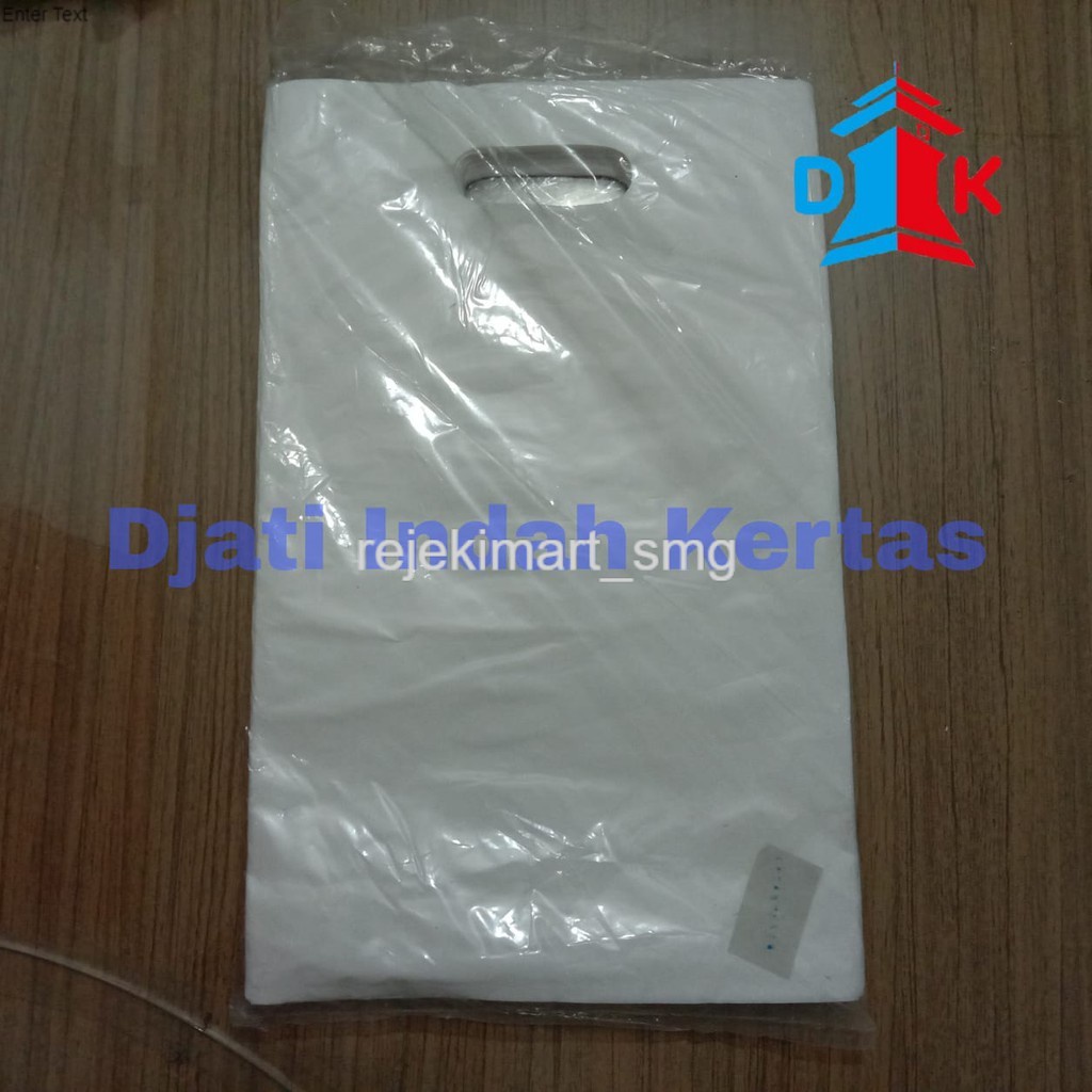 

Termurah!!!- Tas Olshop PUTIH 25 x 40 POLOS Tebal isi 100 lembar Shopping Bag