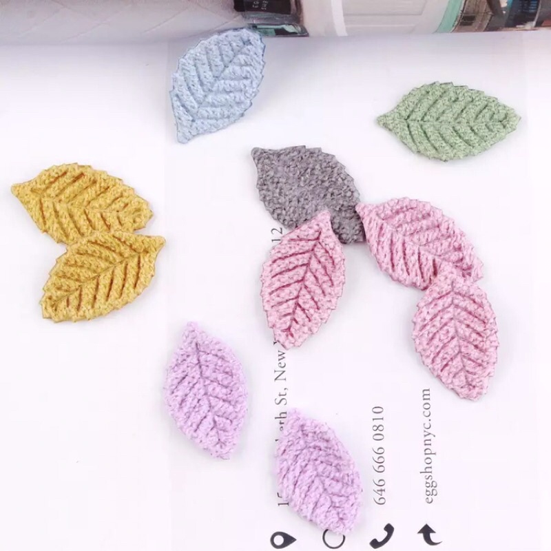 Aplikasi daun import suede mini 3x1,5cm APL010001