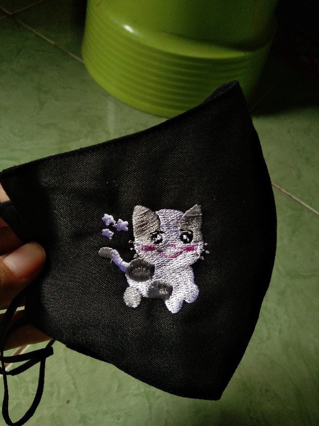 Masker Bordir Dua Lapis Ada Tempat Tisu (22x13cm)