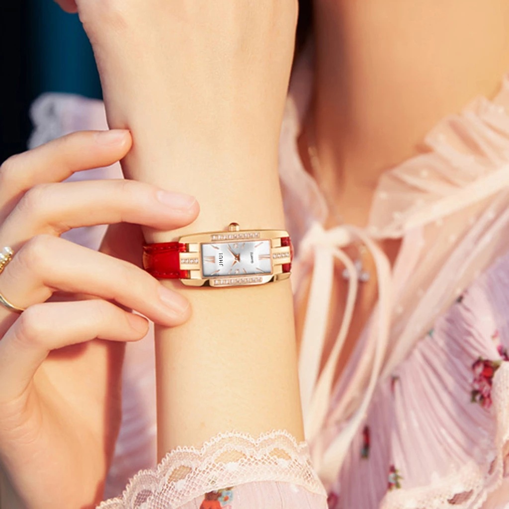 [BEST PRODUK] Jam Tangan Wanita Kulit Diamond Mewah Asli Analog Berkelas New Model Fashion Import Korea Aksesoris Arloji Women Watches Tahan Air Jam Tangan Cewek Kekinian  -JW10