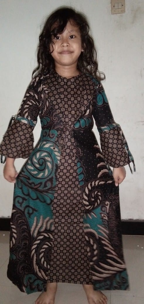 Maura Couple - Sania Ruffle Batik Keluarga Couple Jazy Gamis Syari - Gamis Kerah Jazz Motif Puser