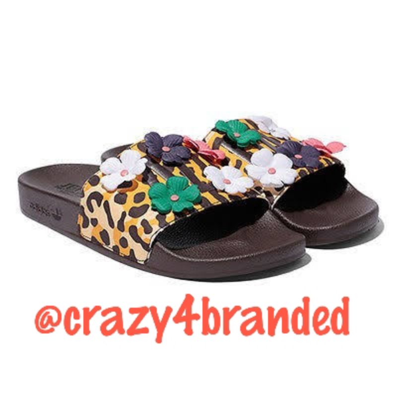Adidas Originals × Jeremy Scott Adilette Leopard Flower Slides S77797