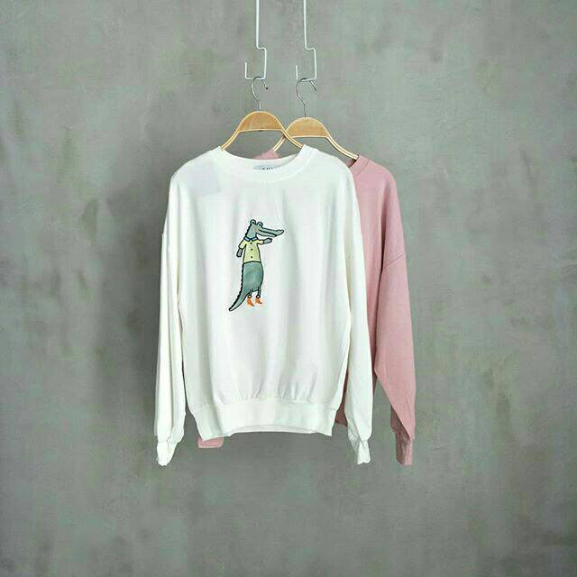 CROCODILE SWEATER