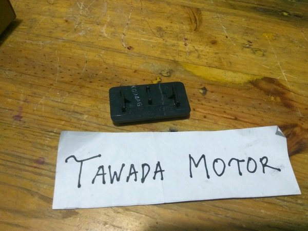 MATA KUCING SPAKBOR FENDER BELAKANG HONDA KHARISMA