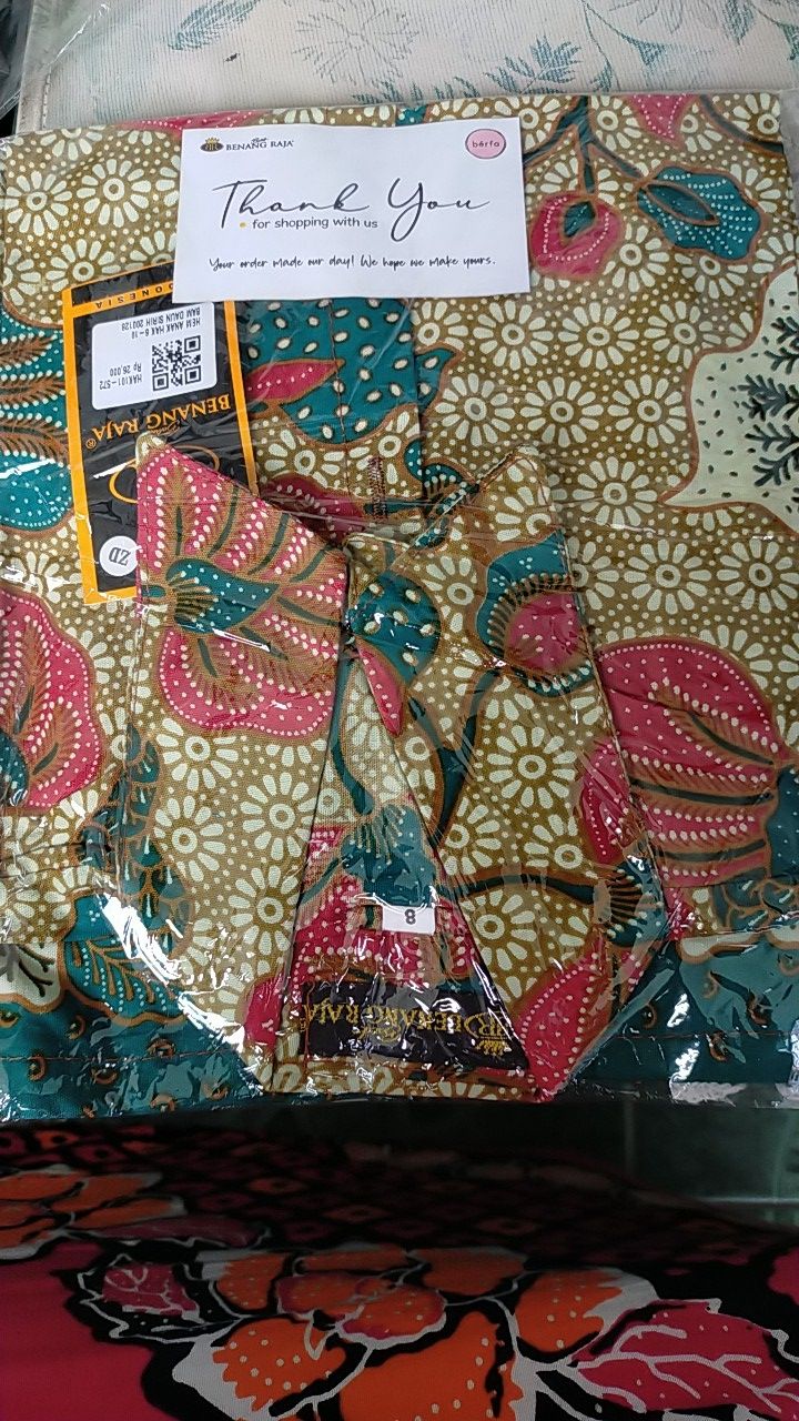 Benang Raja Hem Batik Anak Lengan Pendek Motif Daun Gugur