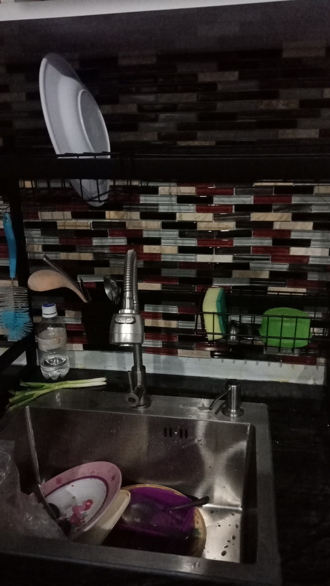 Es Rak Dapur Hitam Rak Wastafel Rak Piring Dan Peralatan Dapur 65cm