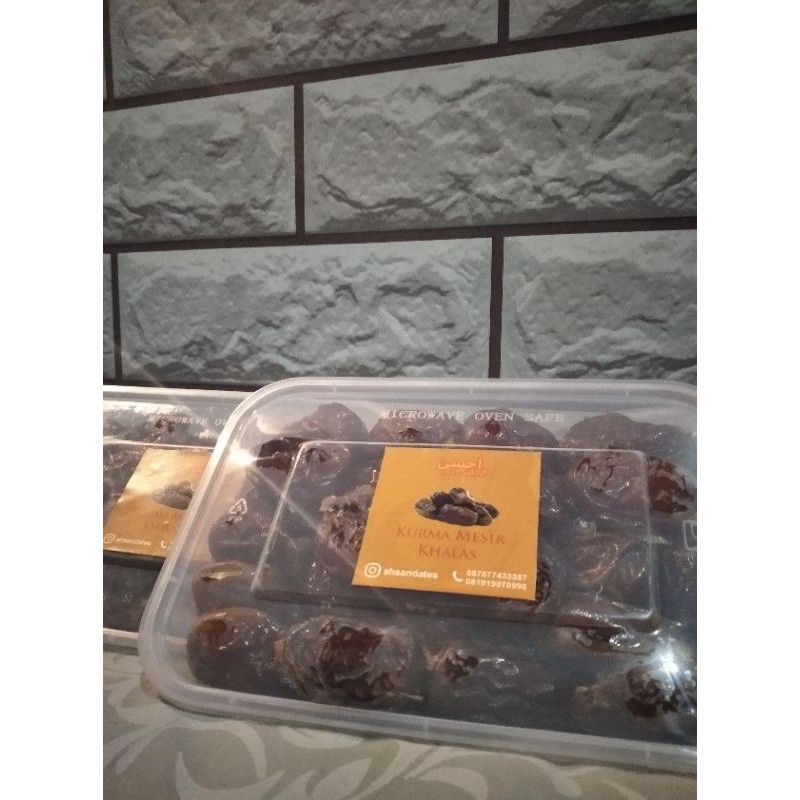 

Kurma Mesir ukuran 1kg