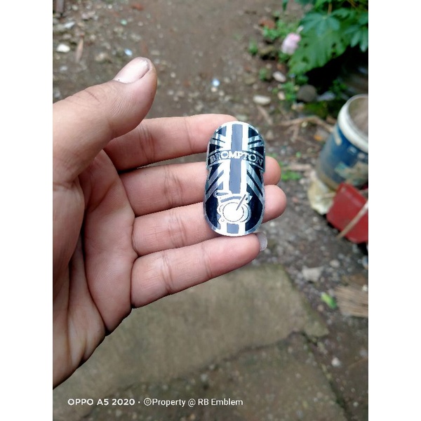 emblem sepeda brompton